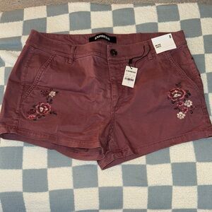 Express Women's  Floral Shorts - Mauve